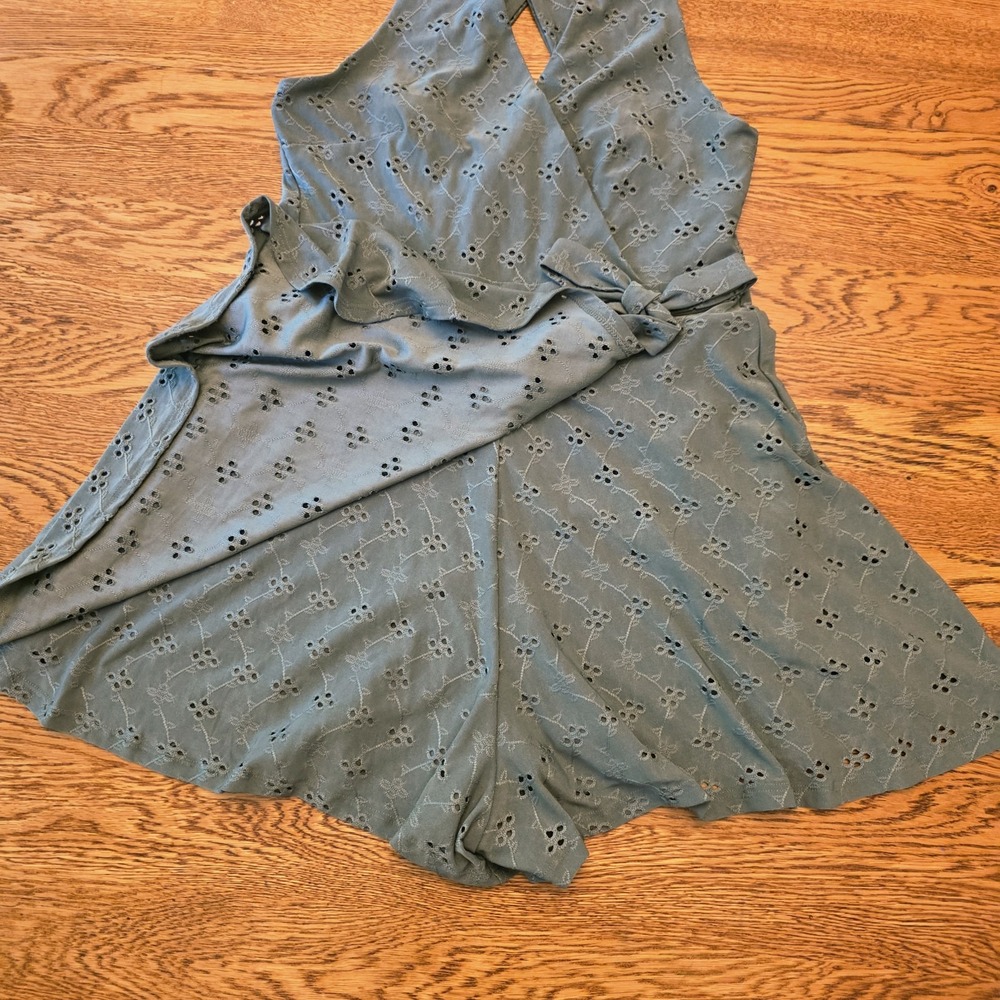 Heart And Heels Eyelet Dress Jumper Juniors M Sage Green Boho Casual Embroidered - Picture 4 of 13